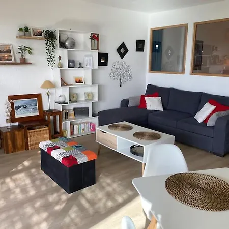 Appartement Vue Mer Mont Des Oiseaux Hyeres Exterior photo
