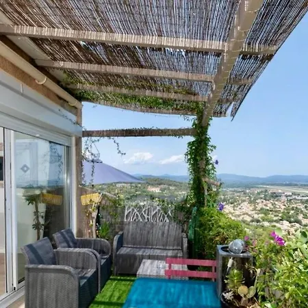 Appartement Vue Mer Mont Des Oiseaux Hyeres Exterior photo